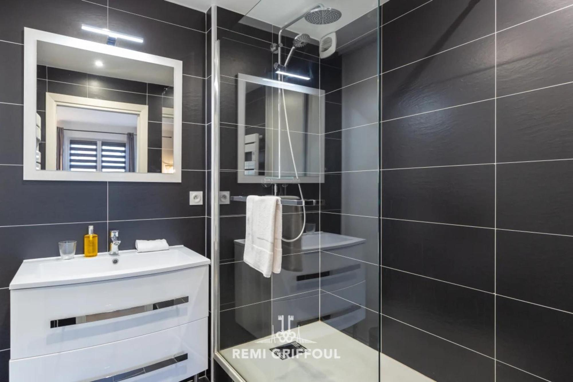 Les Armateurs Charming Gem In The City Center Private Parking 2 Guest 翁弗勒尔 外观 照片